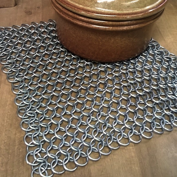 Chain mail Trivet / Pot Stand