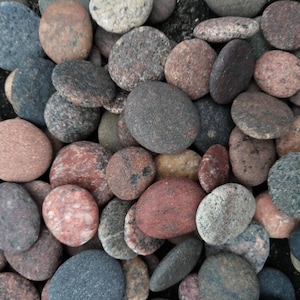 Round Sea Stones Bulk 100 pcs SMALL image 3