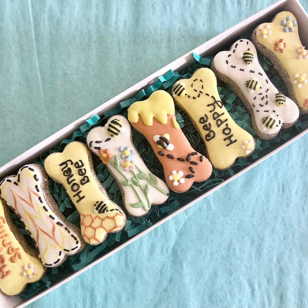 Spring Dog Treats/ I Woof You/ Decorated Dog Bones/ Happy Barkday Box/ All Natural/ Bees and Flowers/ Dog Gift/ Honey/ Thinking of You