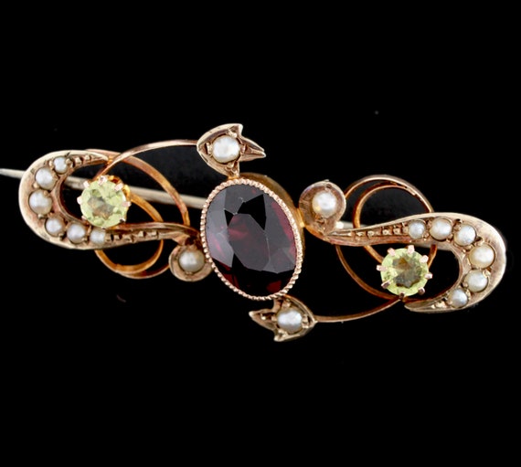 Art Nouveau Rose Gold Brooch with Garnet , Perido… - image 1