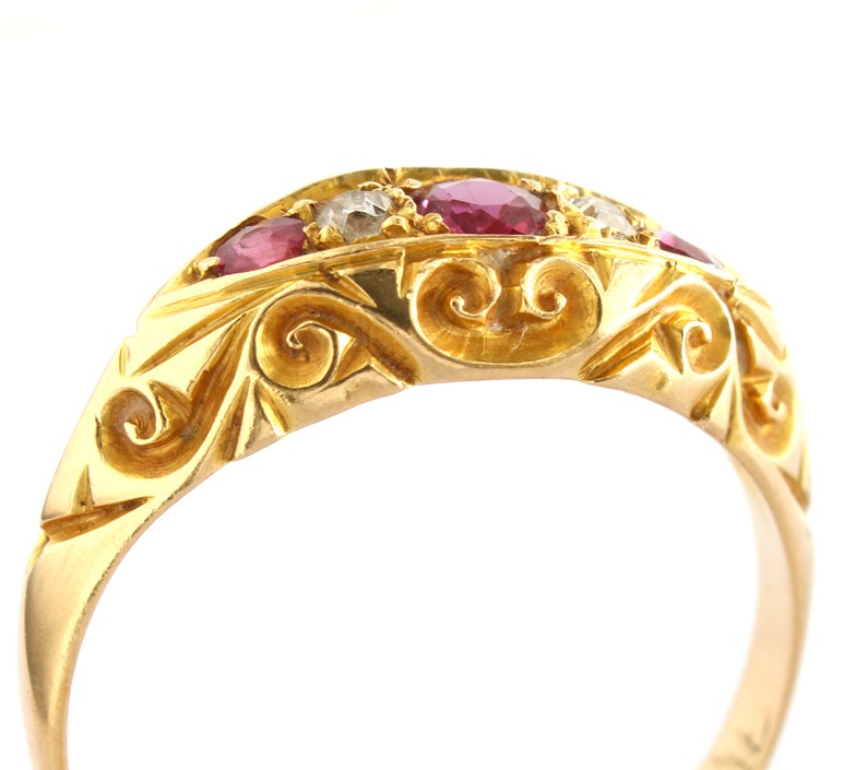 Antique Ruby Diamond Engagement Ring in 18K Yellow Gold Size 8 US, Q UK