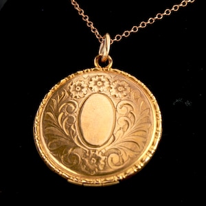 Victorian Rose Gold Locket: 9k Antique Floral Engraved Keepsake