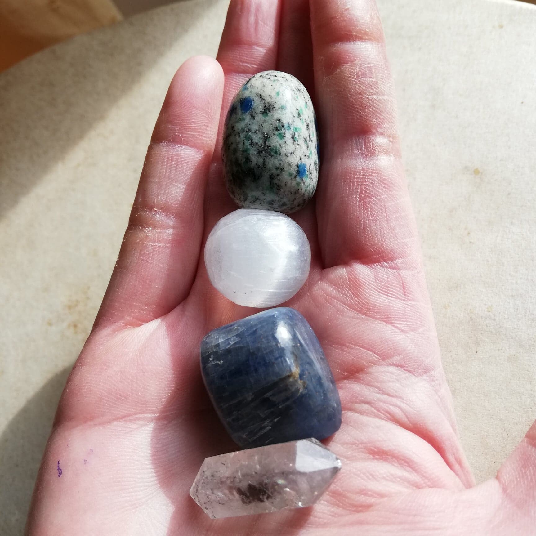 Crystal Collection, High Vibrational Stones, K2, Scolecite, Blue Kyanite, Selenite, Sac de Cristaux,