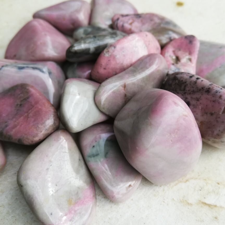 Pierre de Rhodonite, Cristal Guérison Du Cœur, Par Le Cristal, Pierre Rhodonite