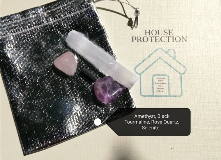 Cristaux de Protection Maison, Cadeau Maison Neuve, Sélénite, Améthyste, Quartz Rose, Tourmaline Noi