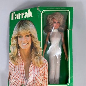 Farrah fawcett doll 1977 top