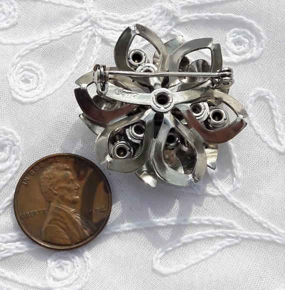 Vintage Coro Brooch, Modernist Flower Lapel Pin, … - image 5