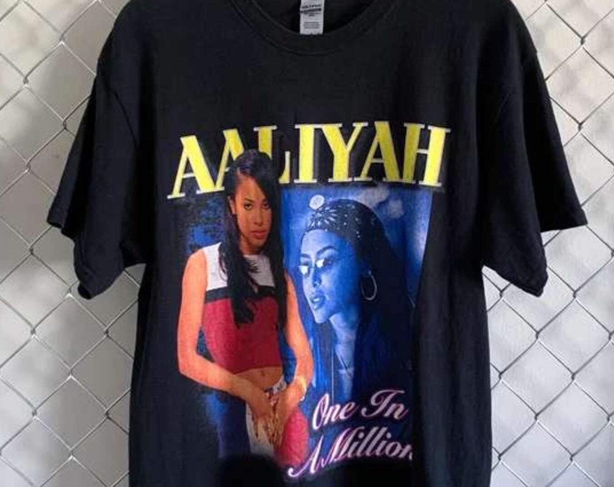 Discover 90er Vintage Aaliyah Rap Shirt, One in A Million Shirt