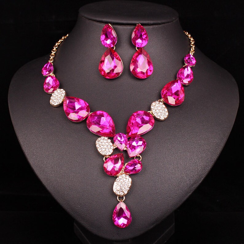 Fuchsia necklace and earrings Clearance