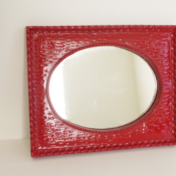 small vintage mirror // wood framed mirror // red oval mirror // wall hanging mirror // red accent mirror // decorative mirror // upcycled