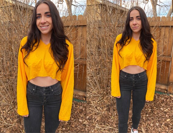 Crop top amarillo manga larga new arrivals
