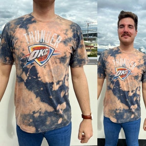 CustomCat Oklahoma City Okc Thunder Vintage NBA Crewneck Sweatshirt Sport Grey / XL