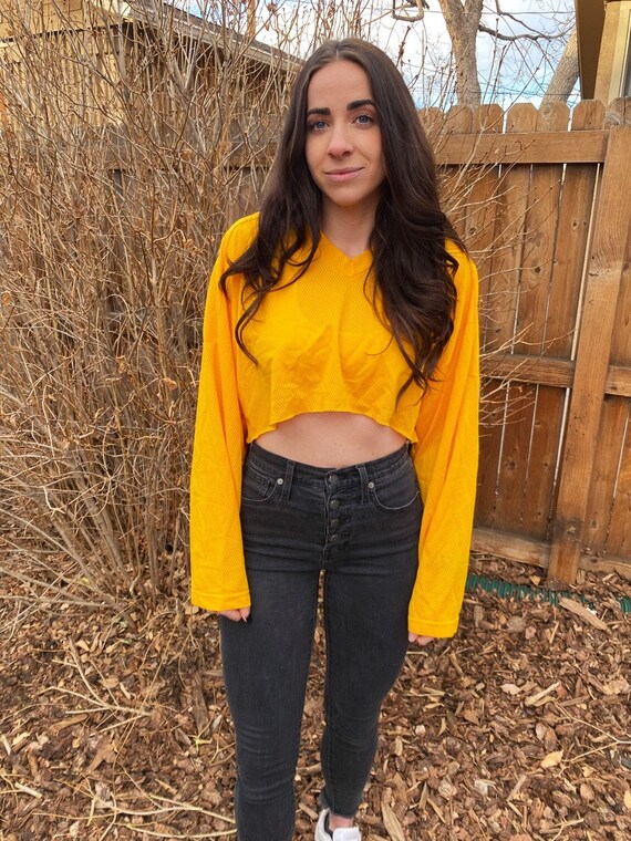 Jersey amarillo recortado de manga larga jersey recortado jersey crop top jersey amarillo jersey de manga larga streetwear street style crop top Etsy Espana