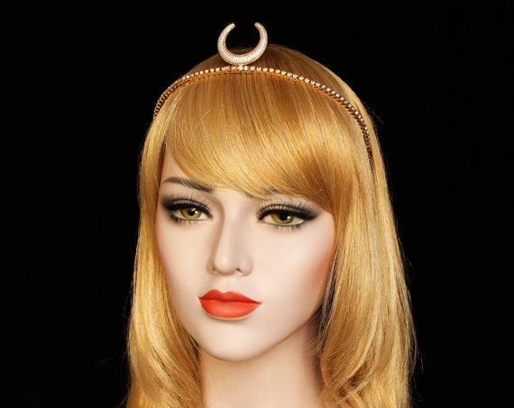Gold Luna crown Minimalist Celestial Bridal Tiara Moon Crown Wedding Headband Gold Crescent Moon Goddess Headpiece Gothic Dark Witch Tiara