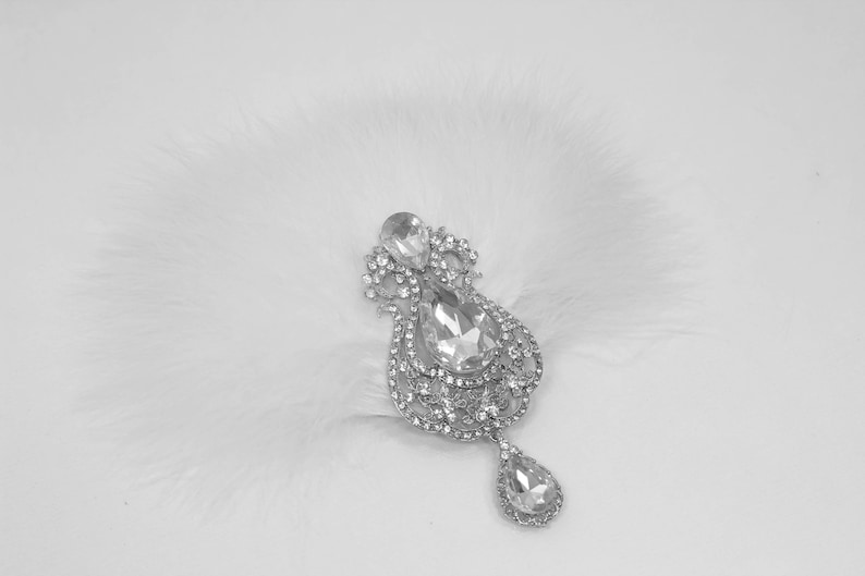 Gatsby hair piece feather fascinator White feather hair clip 1920s 20s headpiece Wedding bridal fascinator Vintage style hair piece