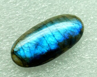 60% OFF - Amazing Blue Labradorite Long Oval Cabochon Blue Cabochon Stone 31x15x6 mm Pendant Gemstone ((Z-161)