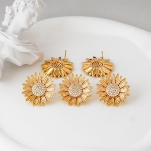 4pcs CZ Pave Gold/ Silver Sunflower Earrings, Flower Stud Earrings (GB-4204)