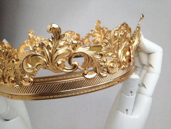 Buy LORDE: Gold Men's Crown Made of Brass Online in India 