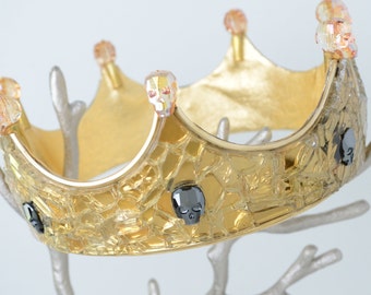 T R I S T A N : Gold Glass Crown