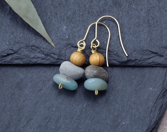 Sea pebbels golden earrings, petite dangle drops, amazonite spiritual earrings, wooden earrings, Emma et moi jewellery