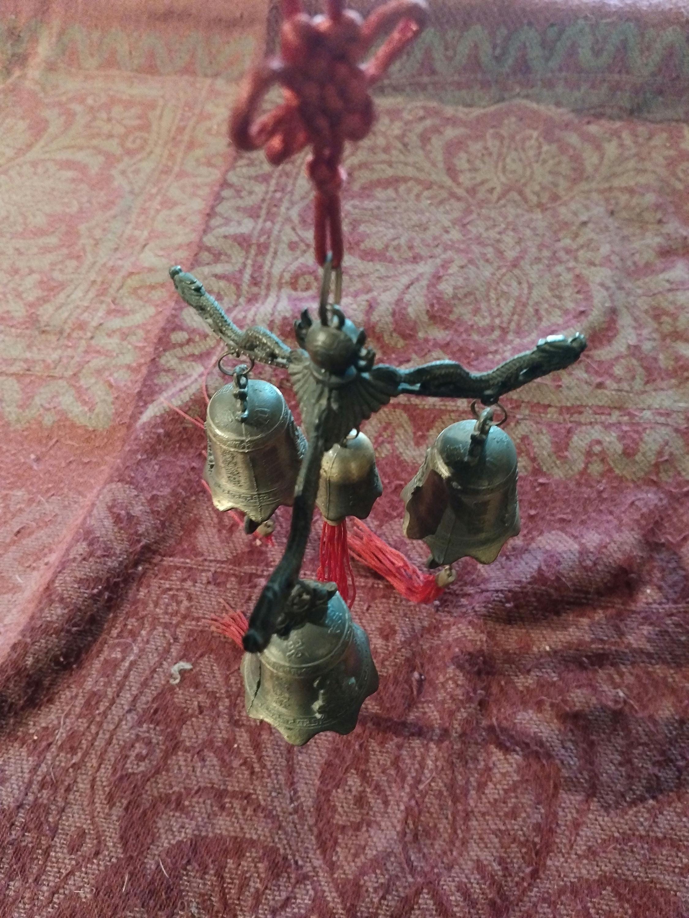 GOOHOCHY Metal Vintage Antique Bells Chinese Mini Sculpture Bronze Buddhism Bell Wind Chimes For Christmas Wedding Doors Dog Training