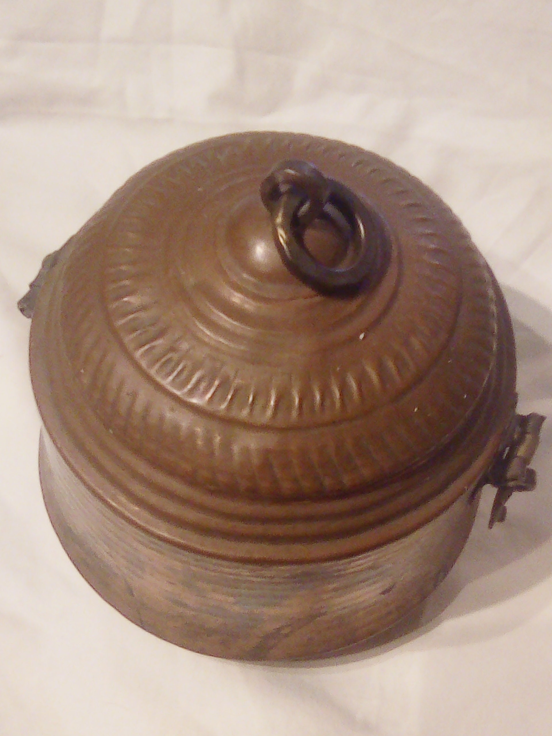 Pot à Couvercle Articulé en Cuivre Vintage. Stockage d'épices Maroc/Ustensile de Cuisine Tunisien Ca