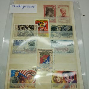 Una colección de sellos postales USADOS artículos coleccionables MADAGASCAR