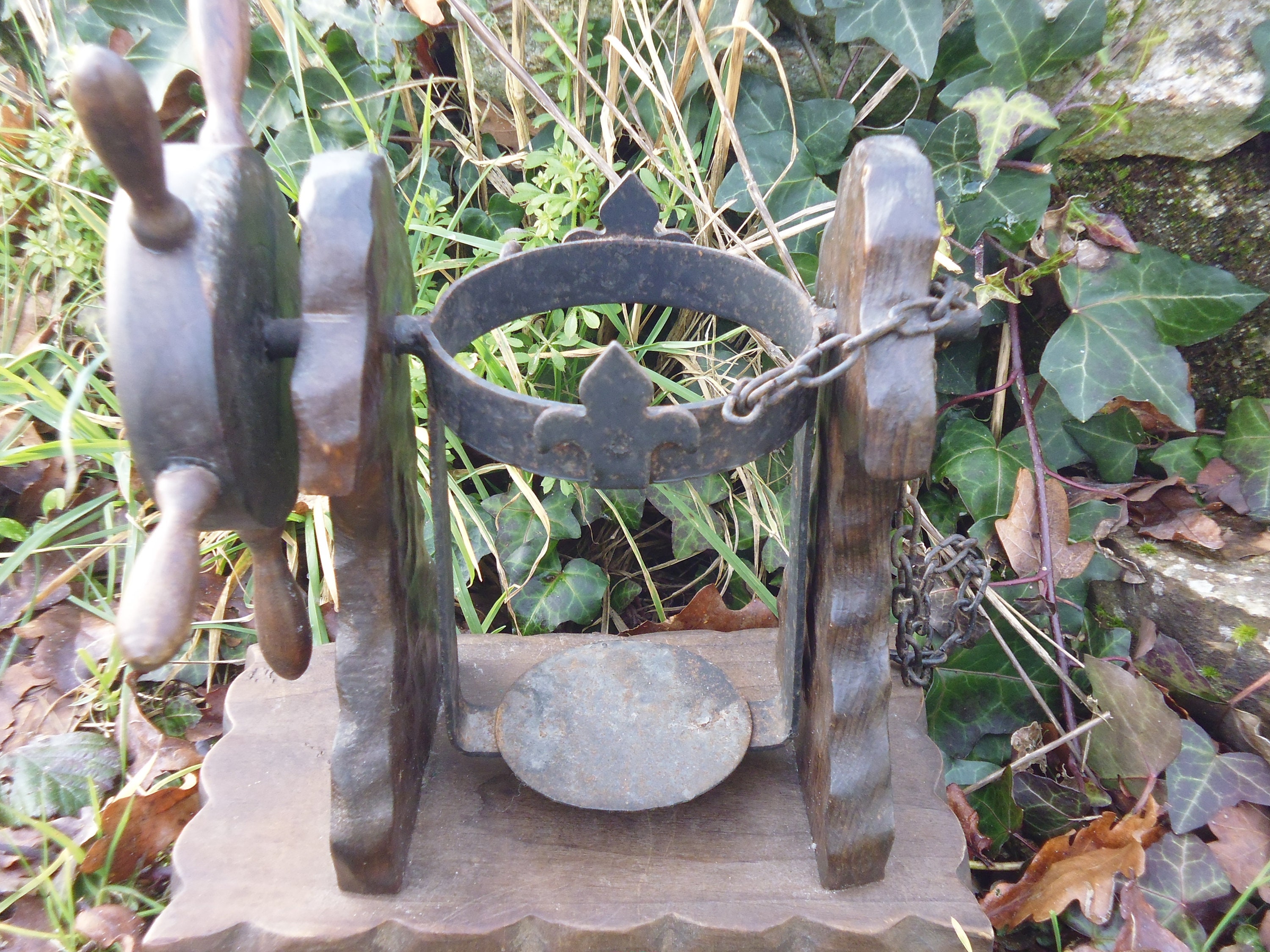 Porte-Bouteille de Vin/Verseur Inhabituel Style Médiéval, Accessoire Cuisine Pour La Maison, Rare Vi