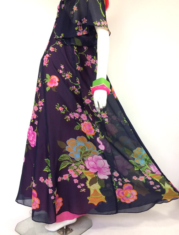 1960s vintage Simon Ellis flower power maxi dress… - image 6