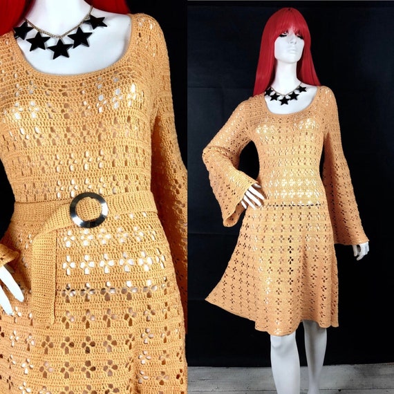 1970s vintage peachy crochet knit Mod dress / Doll