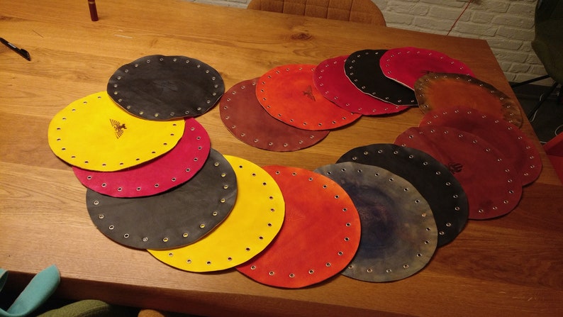 D&D-tärningspåse i läder – handgjord – tärningspåse – RPG-tärningspåse – Dungeons and Dragons – medeltida påse – spelpresent bild 6