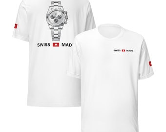 Swiss Made© Unisex T-Shirt ist das perfekte Geschenk für den Uhrenliebhaber in deinem Leben! Fröhlichen Sommer