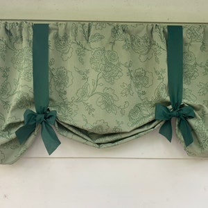 Hunter green  valance, green with floral design, great for any room