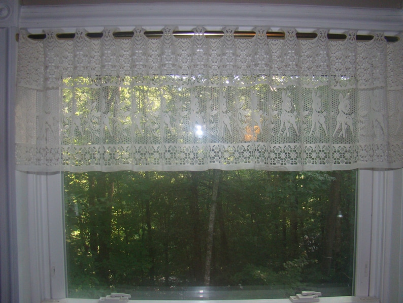 Made in the USA Window Valance Mandell Fabrics Vintage Lace Valance Gathered Lace Valance Vintage Lace Fabric