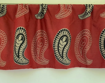 Paisley valance, Burgandy brick color valance, Black and gray. . Window valance, valance, black, gray, maroon brick color and tan