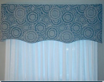 Window Valance, Shabby Chic, Scalloped Valance, Blue and Light Gray or Green and Cream Tapestery, Geometric Design, Modern Chic