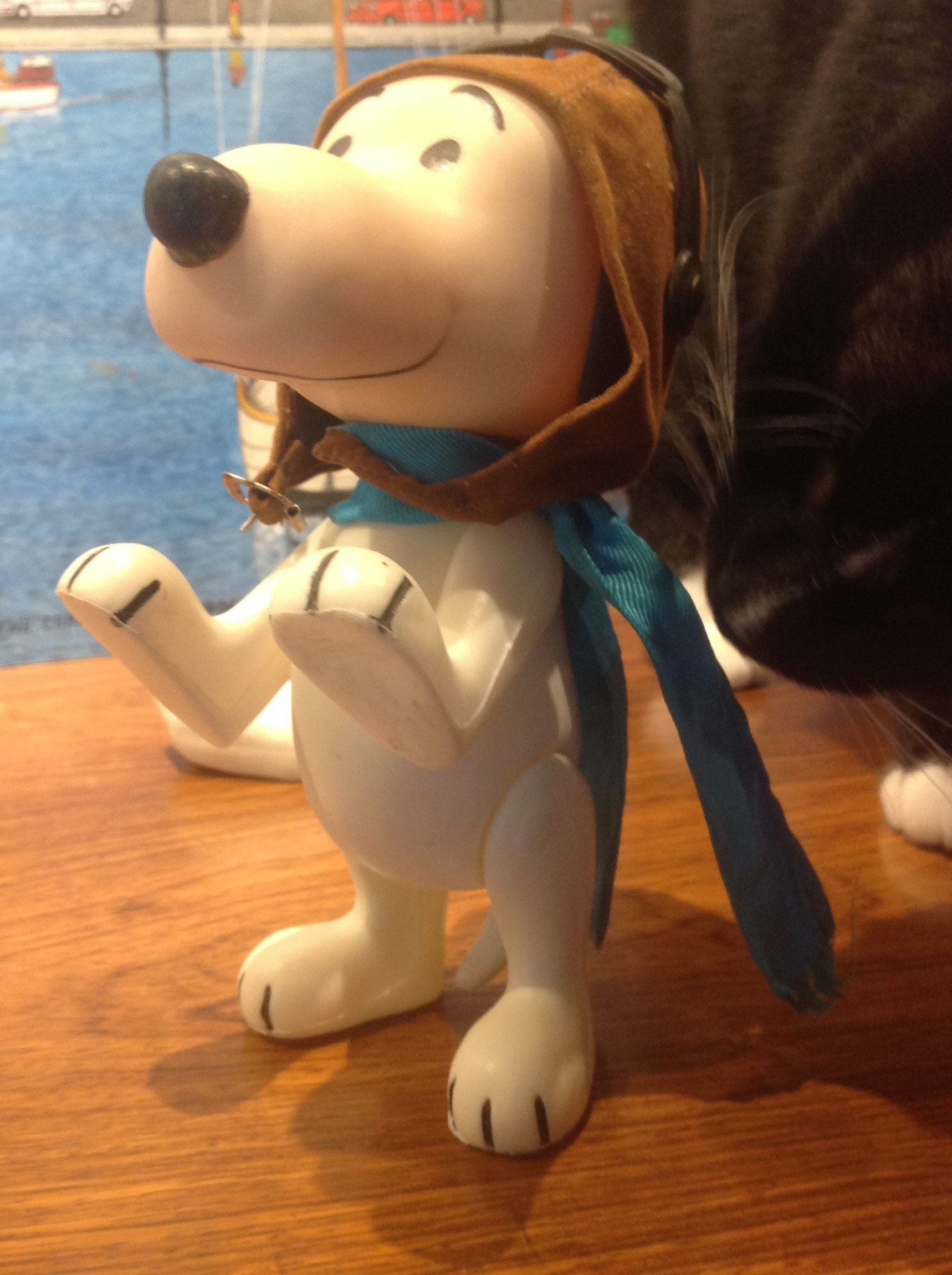 Snoopy aviator best sale hat