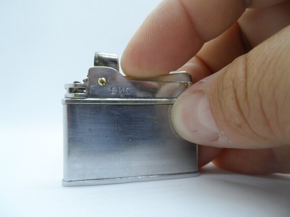 Vintage Supreme Automatic Super Lighter 