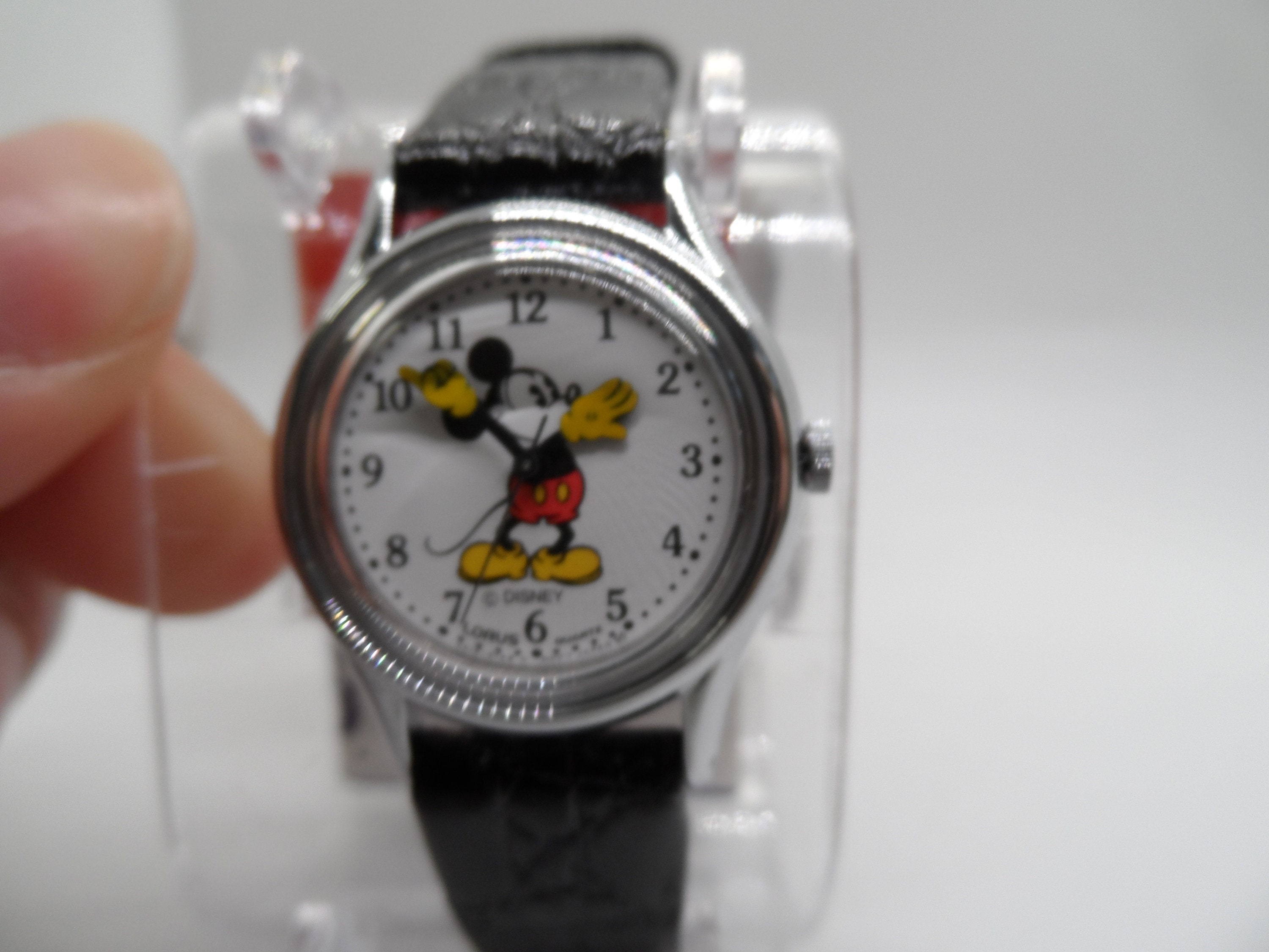 Vintage Lorus Quartz Mickey Mouse Watch Etsy