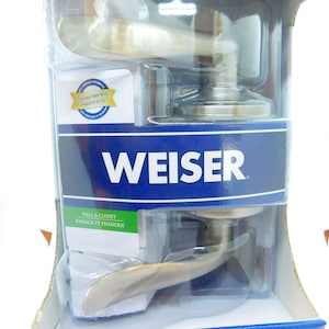 Wave Door Lever Lockset, Satin Nickel by Weiser Welcome Home Series, 9GLA1010-031, NOS (New Old Stock) 2010