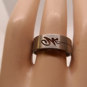 Vintage 1990s Statement Ring &quot;Abstract M&quot; Size 12