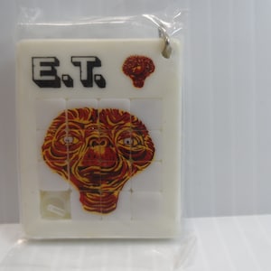 Vintage E.T The Extra Terrestrial sliding puzzle Key Chain, Original 1982 Merchandise. &quot;E.T&#39;s Face&quot;