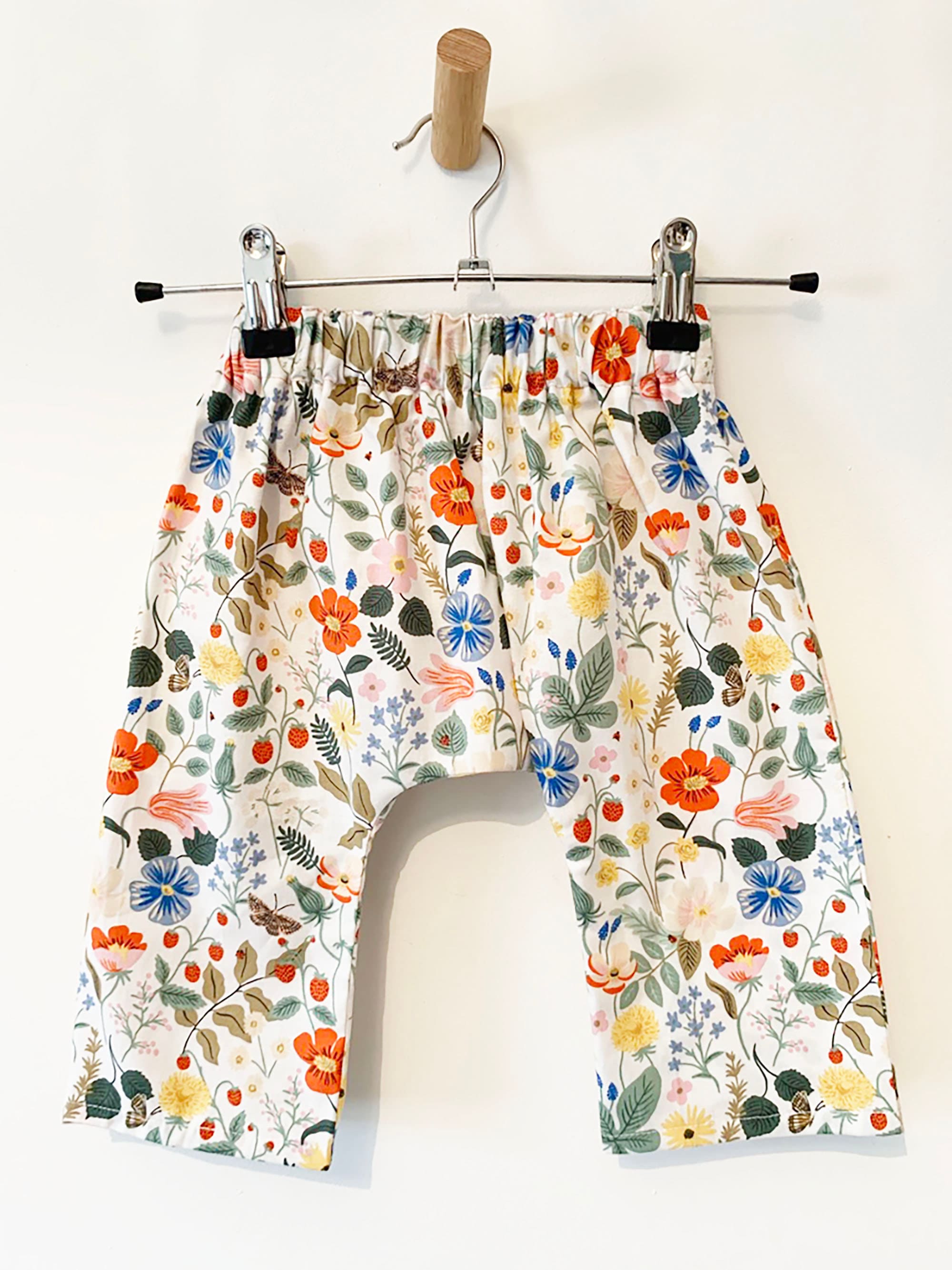 Children’s trousers Zero Waste PDF SEWING PATTERN - boy / girl / baby - linen - contemporary - casual style - gender neutral - 0-6 years