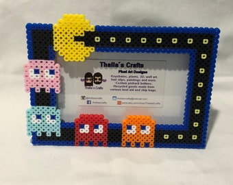Retro game picture frame, Videogame picture frame, photo frame, 8 bit frame, videogame decor, birthday gift, christmas gamer gift