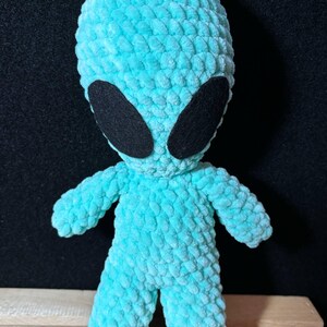 Alien crochet plush, Crocheted plushy, amigurumi alien