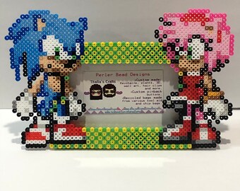 Sonic and Amy Picture Frame, 8bit Videogame Frame, Couples Gift