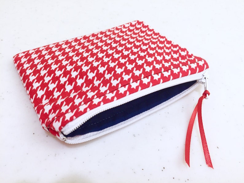 Red Houndstooth Zippered Change Purse