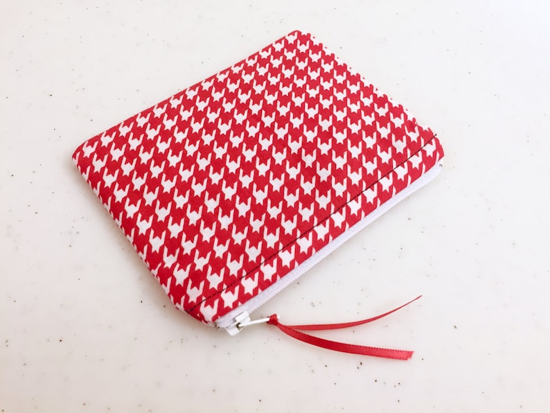 Red Houndstooth Zippered Change Purse
