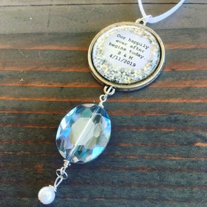 Bridal bouquet charm, personalized bouquet charm, something blue, menorial bouquet charm, gift for bride, wedding day gift