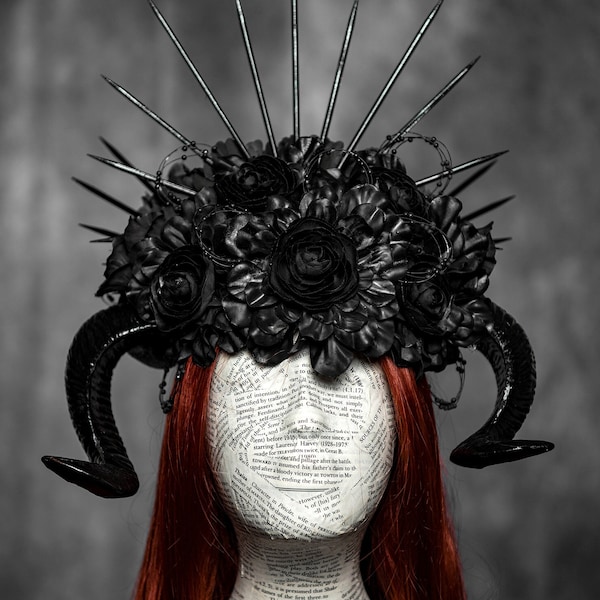 headpiece goddess